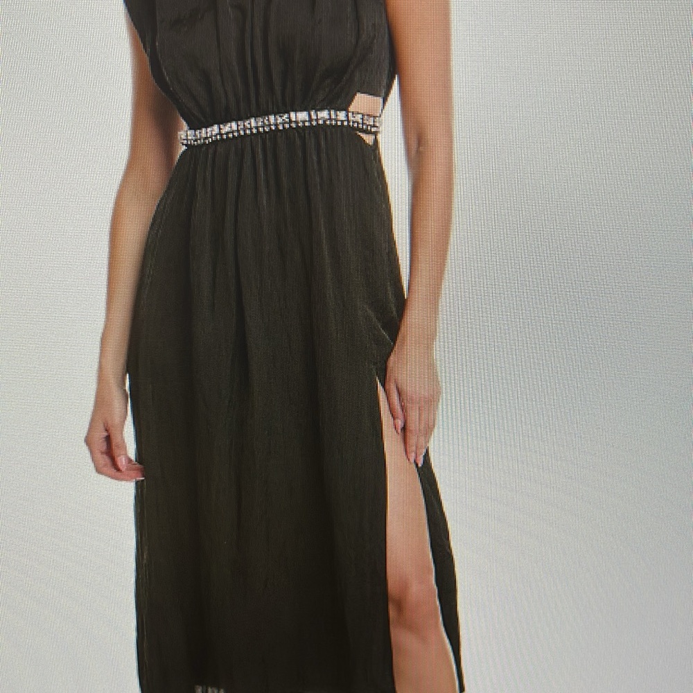 Elegant Black Sleeveless Dress